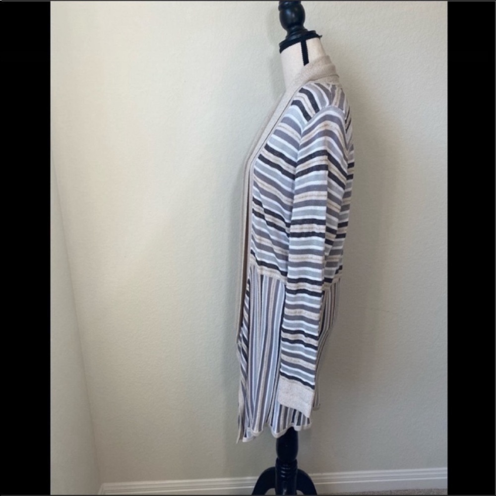 White House Black Market Sparkle Striped Cardigan Sweater Size XL - Picture 2 of 7